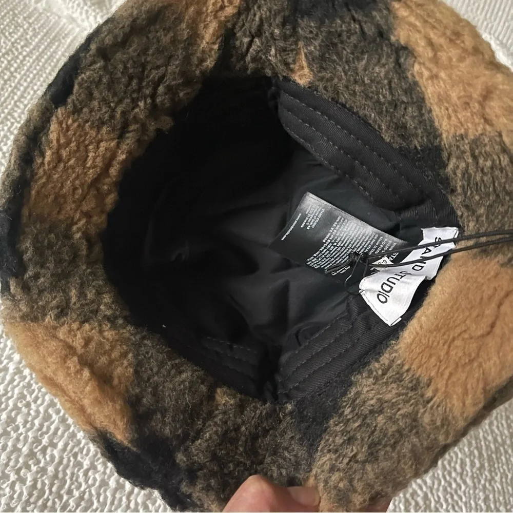 NWT STAND STUDIO Faux Fur Plaid Bucket Hat Tan Black Kids Size XS Unisex